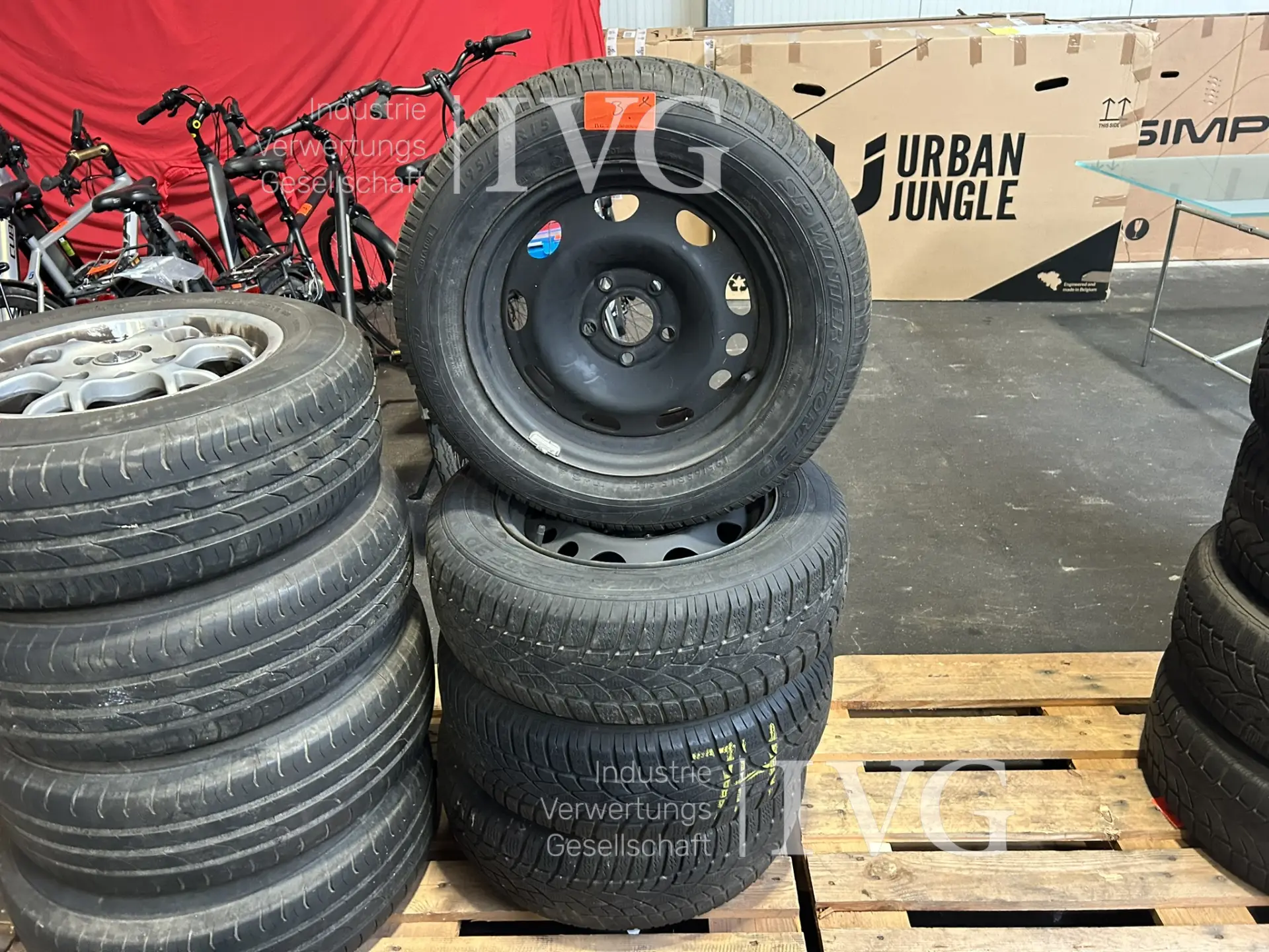 Satz Allwetterreifen DUNLOP 195/65 R15 91T